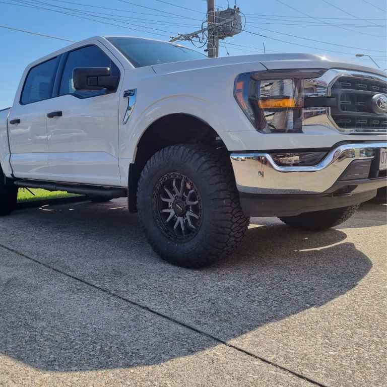 Ford F150 ROH Raid wheels