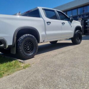 Hacketts Disocunt Tyres new wheels and tyres